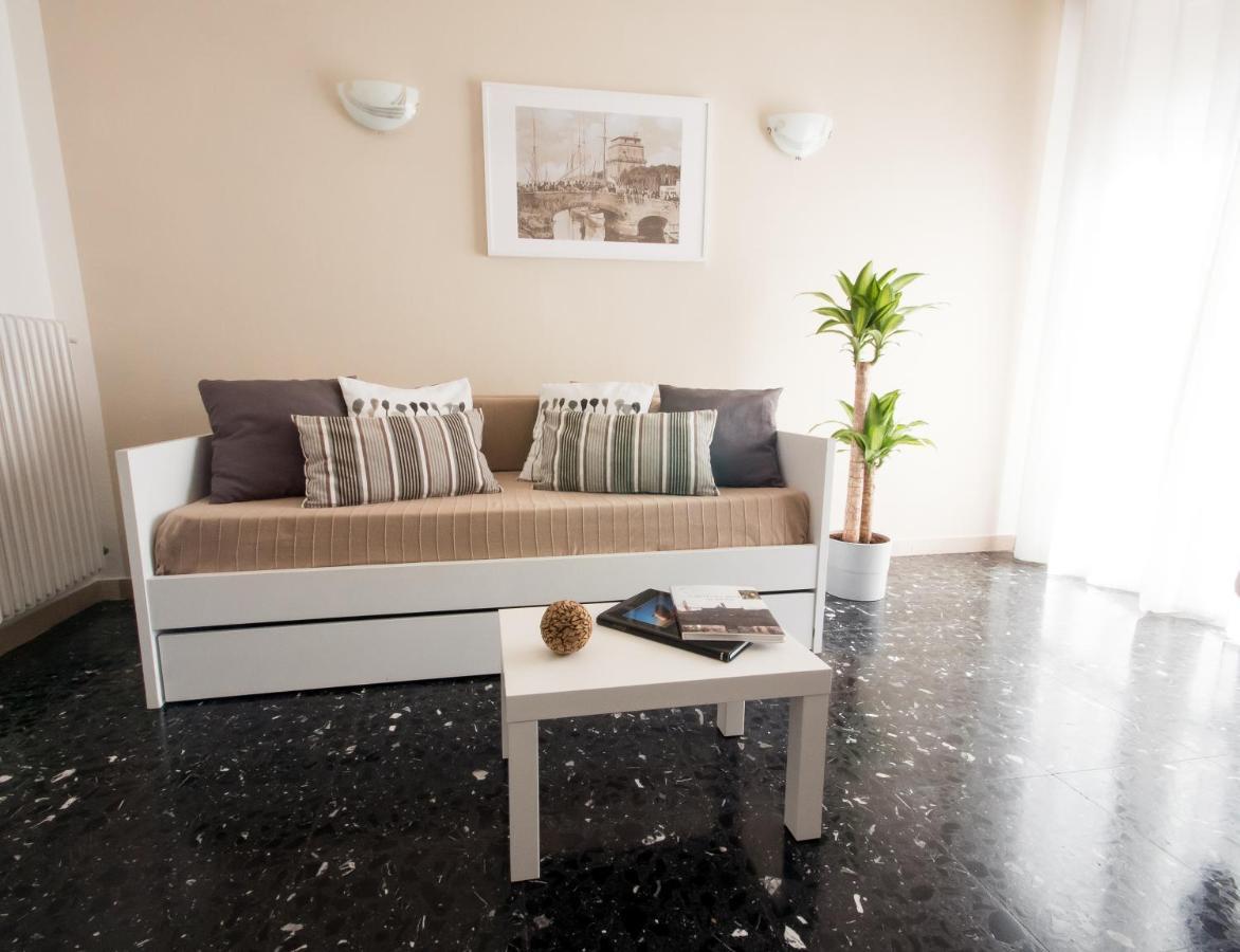 Apt Luminoso, Spazioso Con Aria Condiz E Bici Viareggio Exterior foto